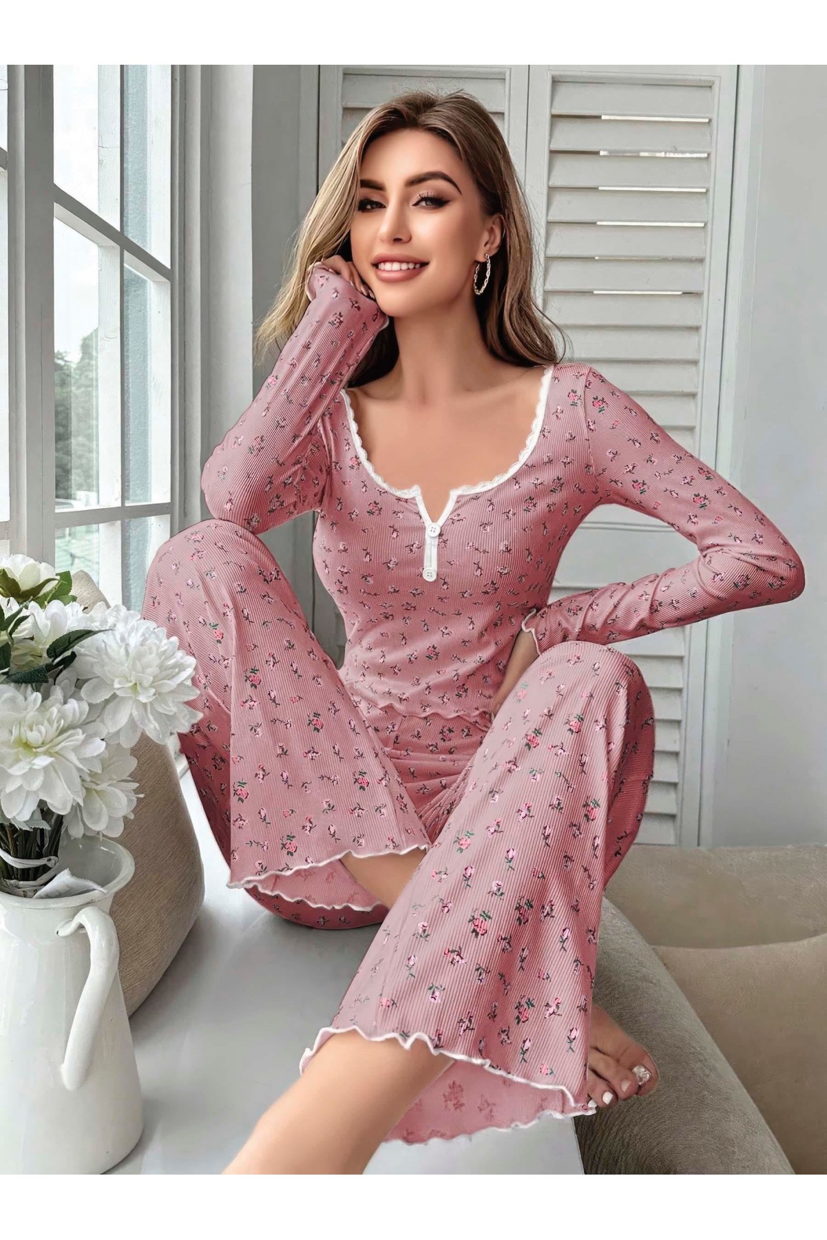 Kadın Çiçek Desenli Yumuşak Pamuklu Uzun Pijama Takımı 5132 Pembe