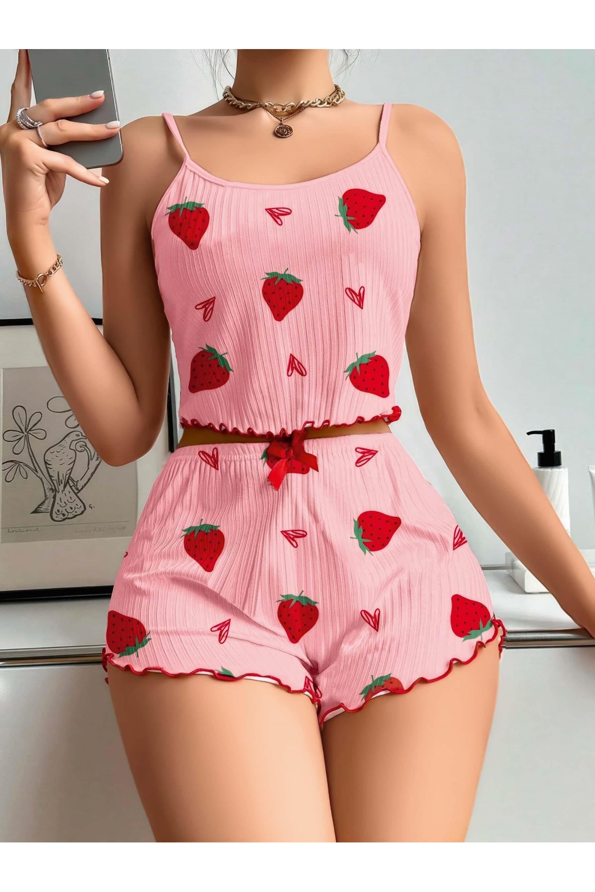 Kadın Pembe Çilek desenli Şortlu Pijama Takımı 5056 S/M