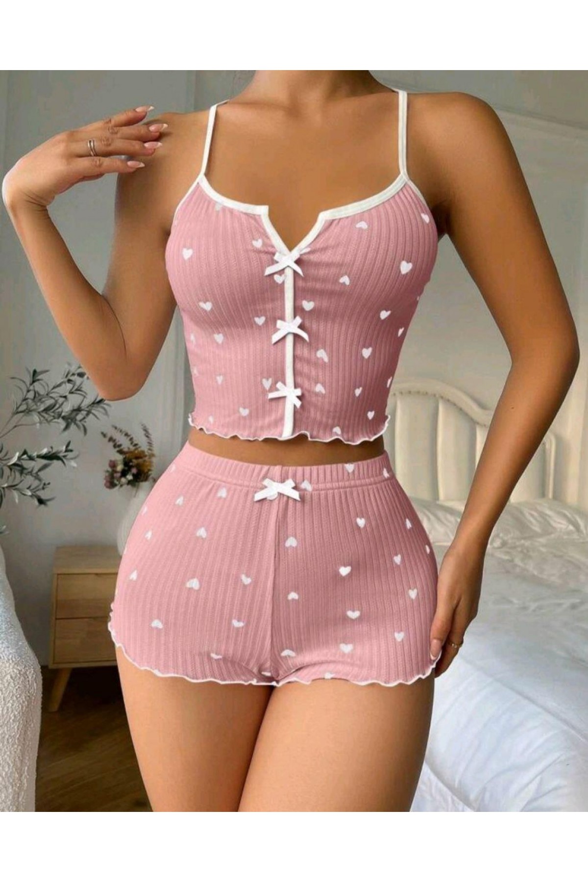 Kadın Pembe Kalpli Askılı Şortlu Pijama Takım 6654 Pembe