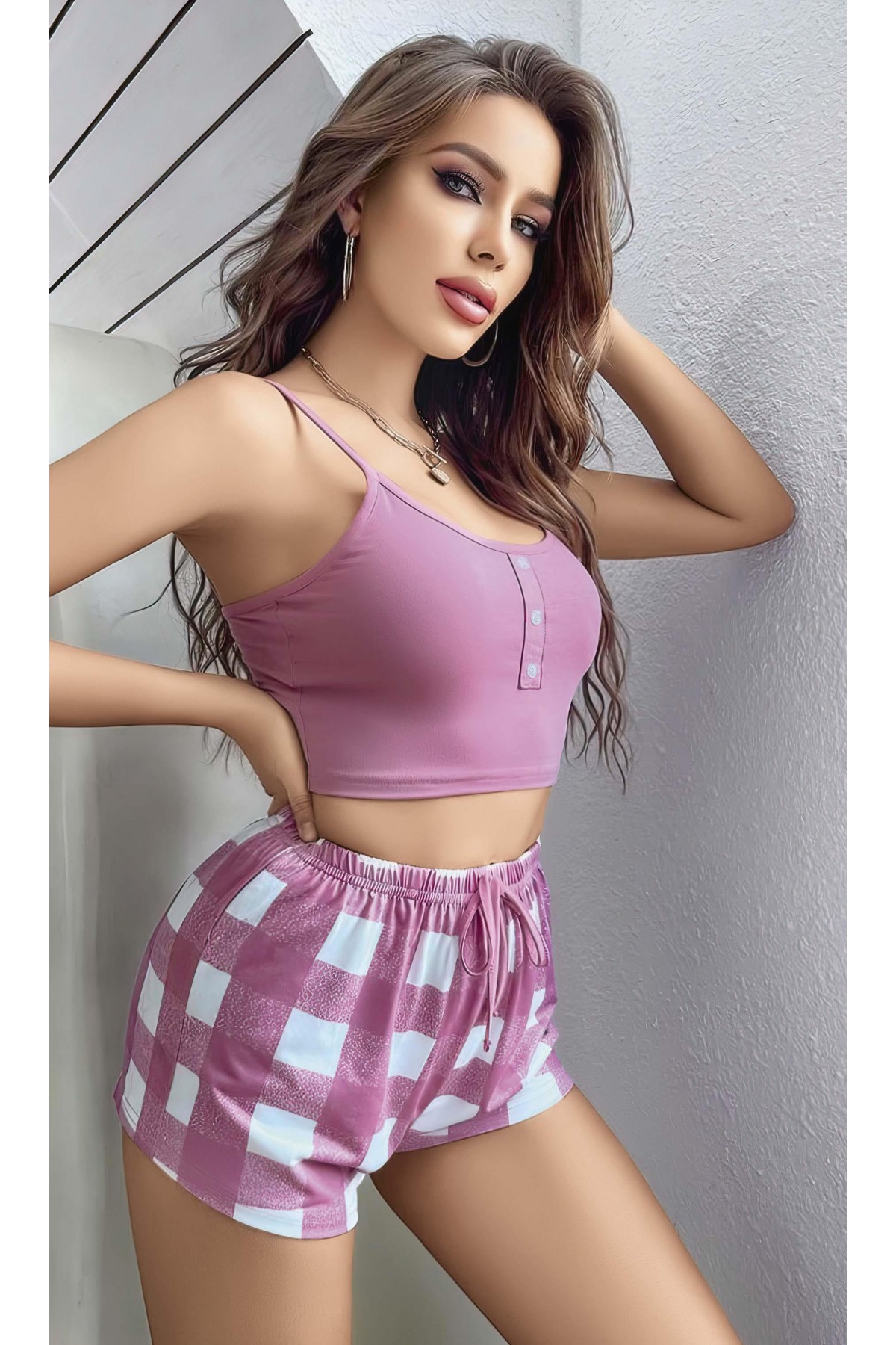 Kadın Pembe Kareli Desenli Askılı Şortlu Pijama Takım 6651 Pembe
