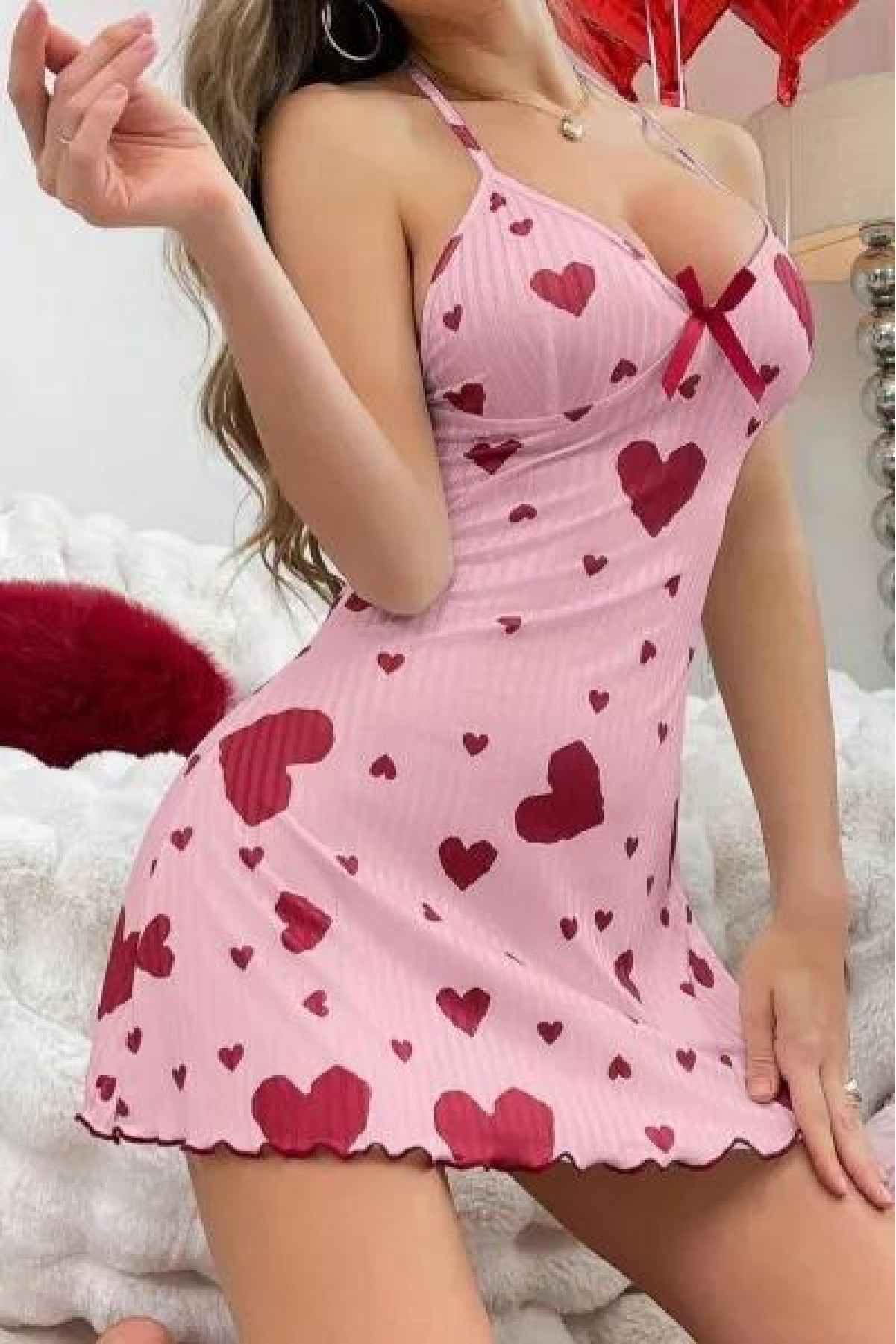 Kadın Pembe Kırmızı Kalp Desenli Askılı Sırt Dekolteli Elbise 5064 S/M