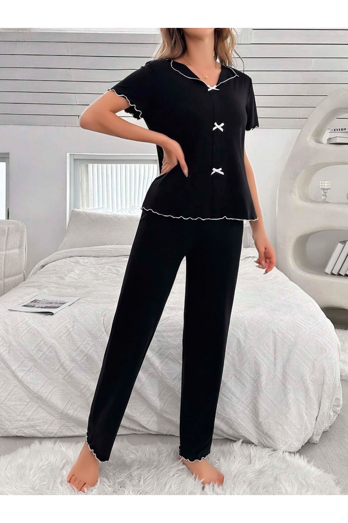 Kadın Siyah Fiyonk Detaylı Yumuşak Pamuklu Uzun Pijama Takımı 5130 SİYAH