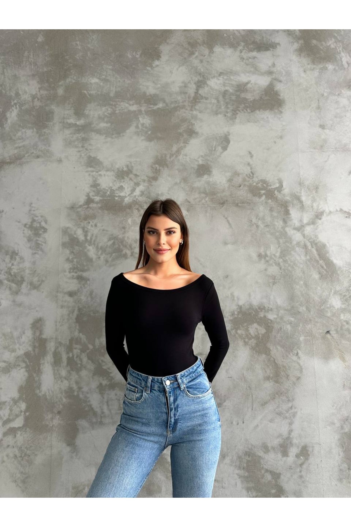 Kadın Kayık Yaka Basic Bluz